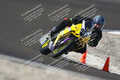 media/Nov-01-2025-TrackDaz (Sat) [[2b4d5192bc]]/A Group/12pm (Turn 2 (Outside)/